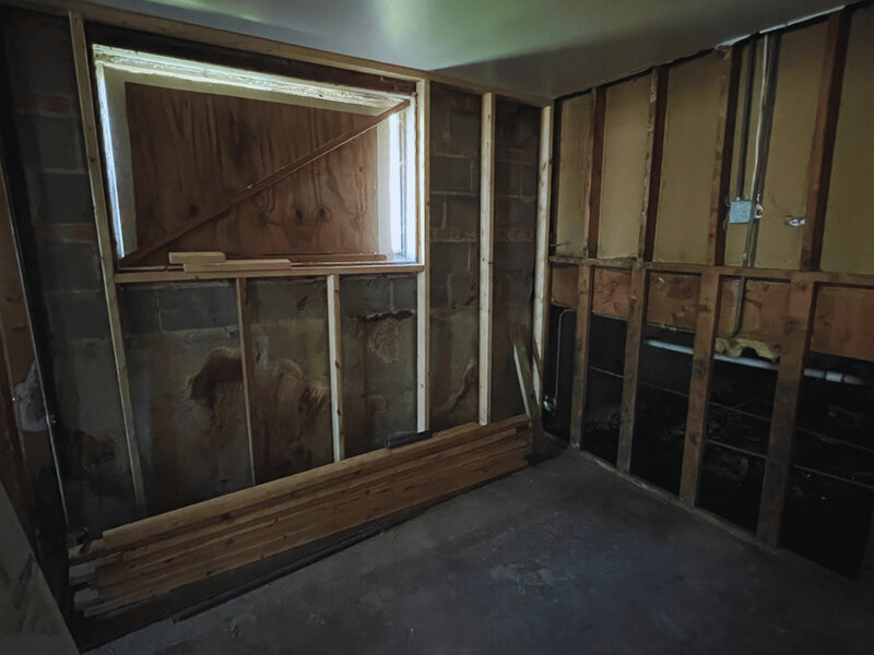 6728 S Carpenter Street Chicago IL 60621