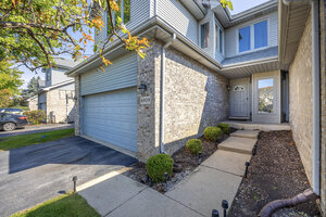 Photo of 6909 Lexington Court Tinley Park IL 60477