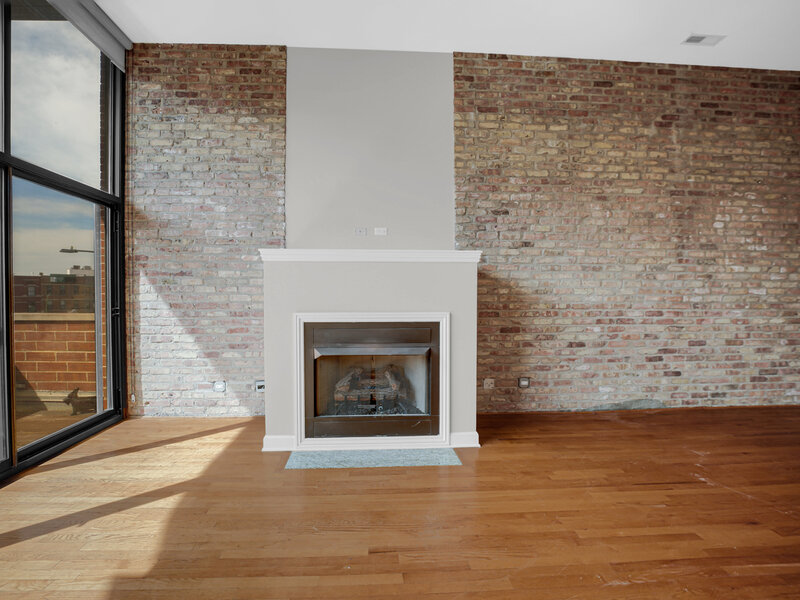 1552 W Fullerton Avenue Chicago IL 60614