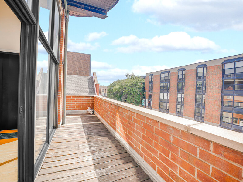 1552 W Fullerton Avenue Chicago IL 60614