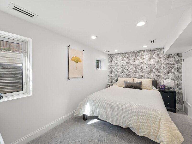 938 Mapleton Avenue Oak Park IL 60302