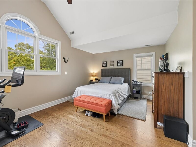 938 Mapleton Avenue Oak Park IL 60302