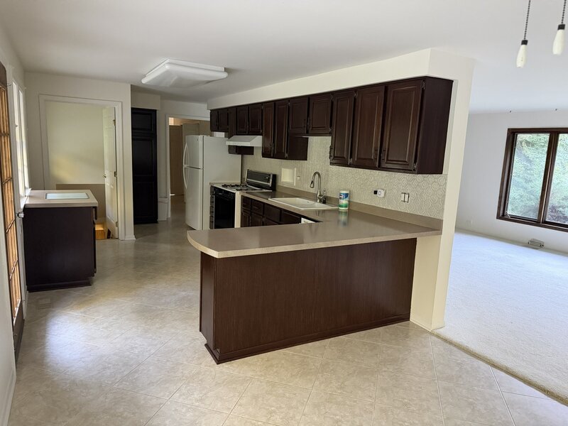 1842 Thomas Atkinson Road Inverness IL 60067