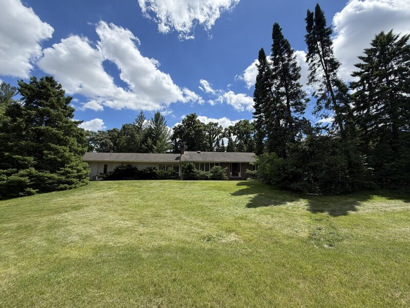 1842 Thomas Atkinson Road Inverness IL 60067
