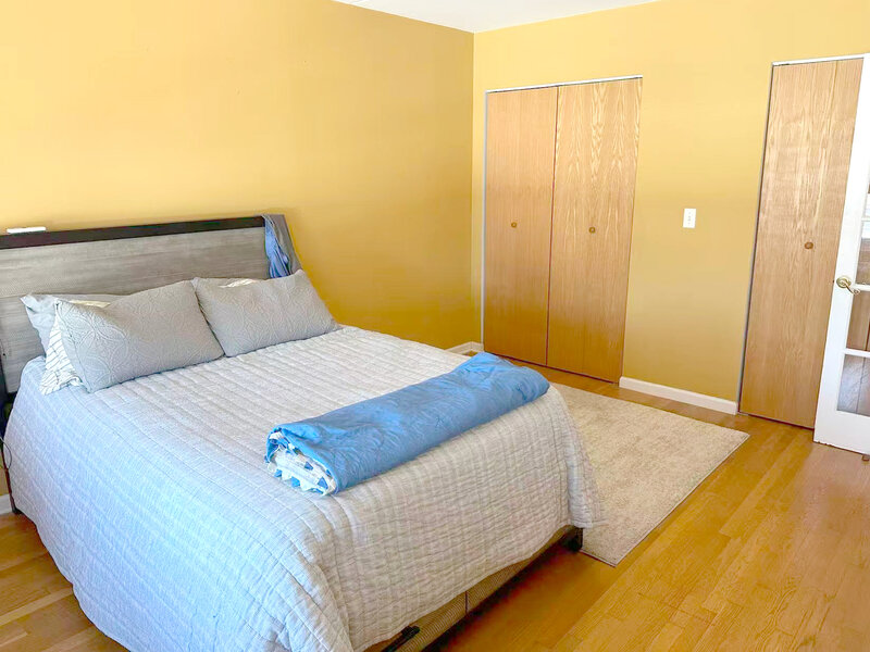 1041 Susan Collins Lane Oak Park IL 60302