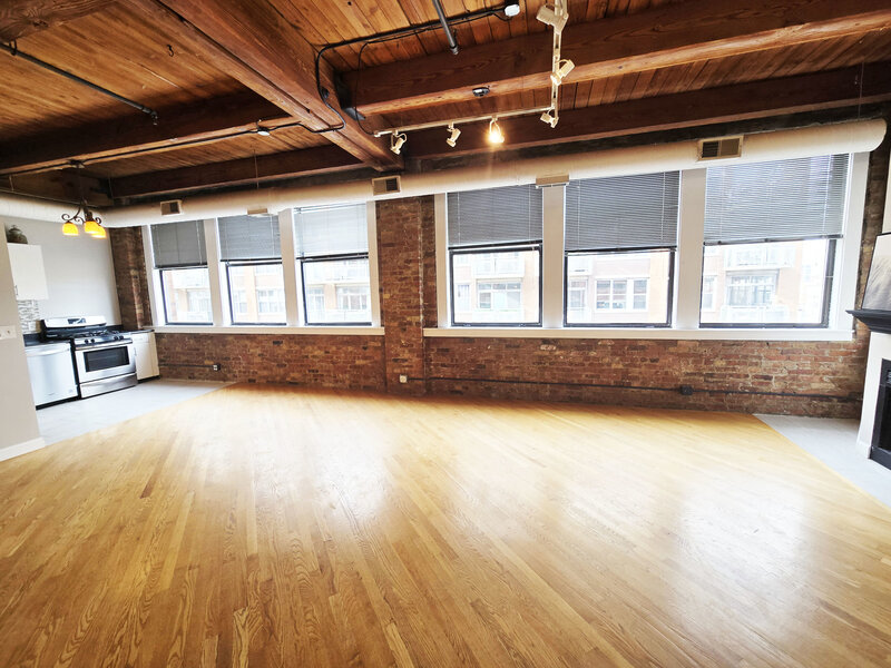 913 W Van Buren Street Chicago IL 60607