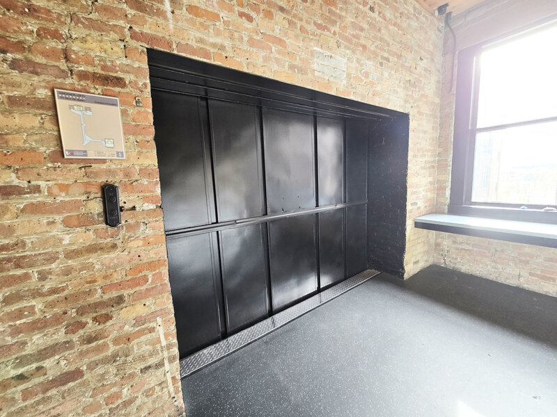 913 W Van Buren Street Chicago IL 60607