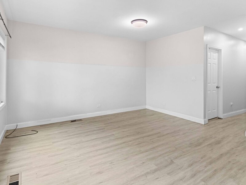 4607 S Wallace Street Chicago IL 60609
