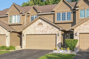 Photo of 955 Ascot Drive Elgin IL 60123