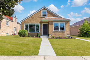 Photo of 8022 42nd Street Lyons IL 60534