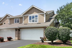Photo of 319 Jamatt Court Naperville IL 60540