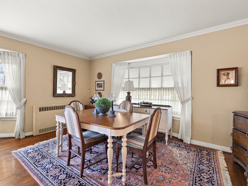 400 W Milburn Avenue Mount Prospect IL 60056