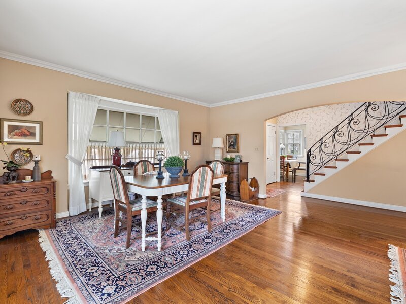 400 W Milburn Avenue Mount Prospect IL 60056