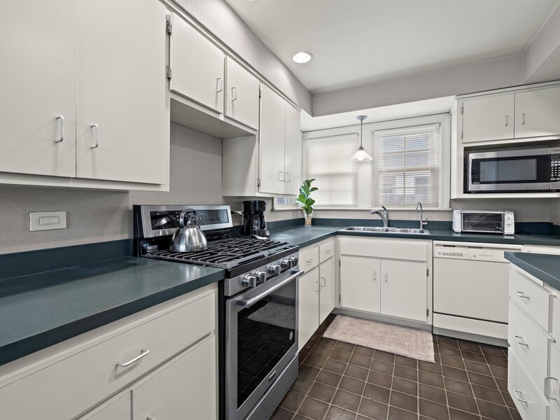 400 W Milburn Avenue Mount Prospect IL 60056