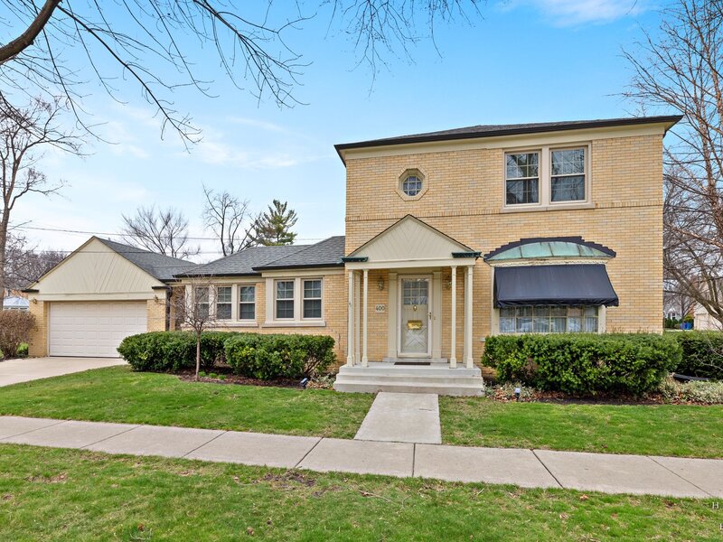 400 W Milburn Avenue Mount Prospect IL 60056