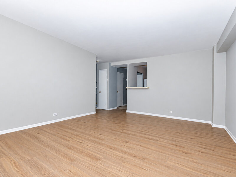 2909 N Sheridan Road Chicago IL 60657