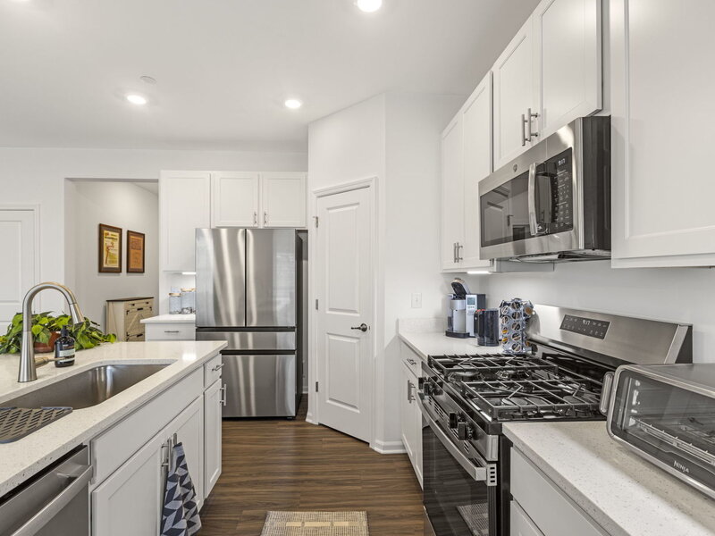 924 Shagbark Lane West Dundee IL 60118