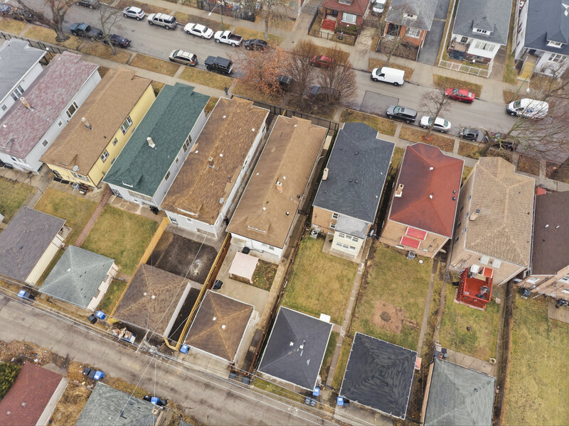 8418 S Essex Avenue Chicago IL 60617