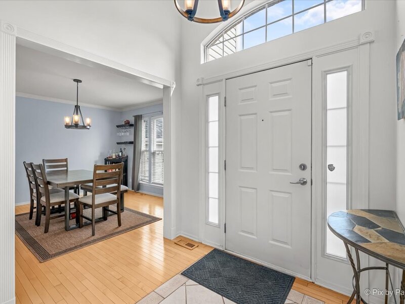 712 Brighton Circle Port Barrington IL 60010