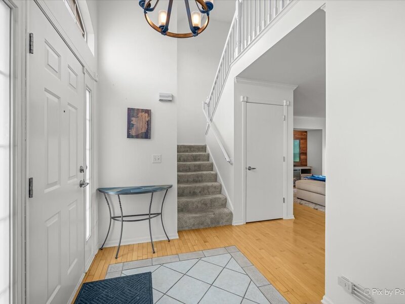 712 Brighton Circle Port Barrington IL 60010