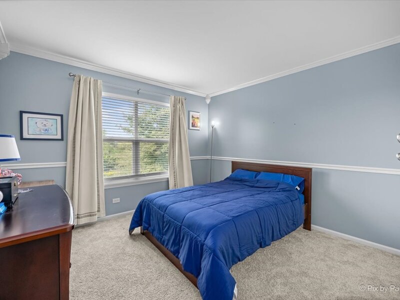 712 Brighton Circle Port Barrington IL 60010