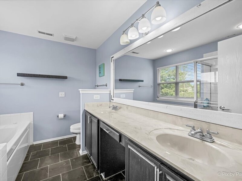 712 Brighton Circle Port Barrington IL 60010