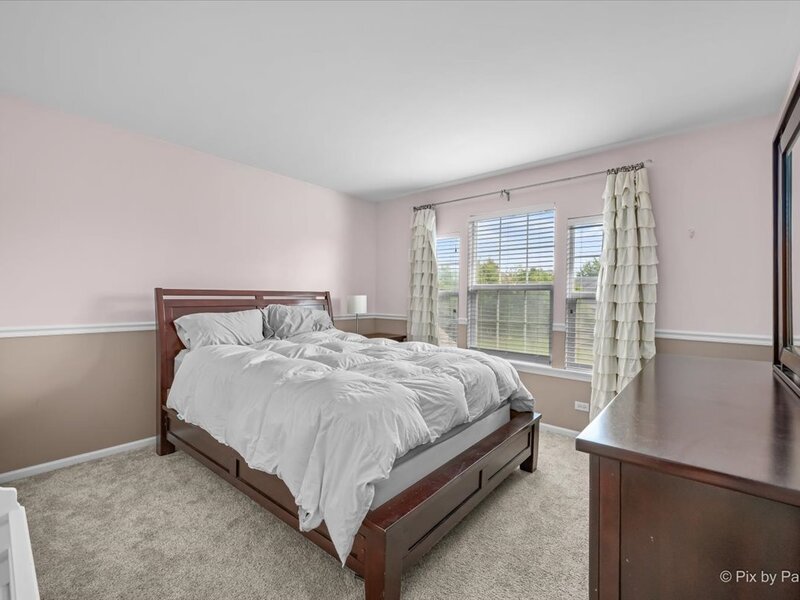 712 Brighton Circle Port Barrington IL 60010