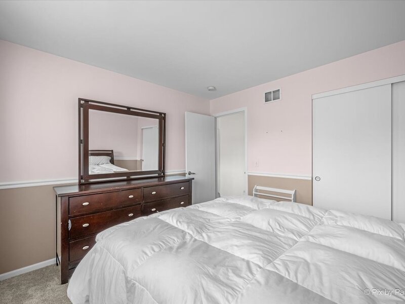 712 Brighton Circle Port Barrington IL 60010