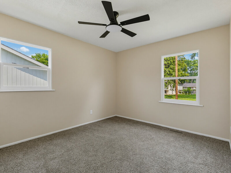 2704 Wood Dale Avenue Davenport IA 52804