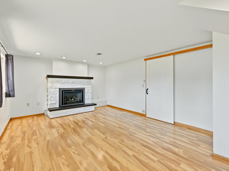 332 W Loy Street Lombard IL 60148