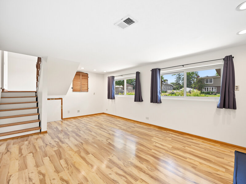 332 W Loy Street Lombard IL 60148