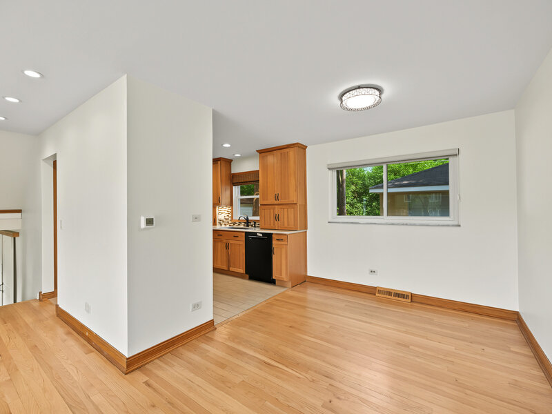 332 W Loy Street Lombard IL 60148