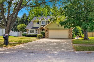 Photo of 228 Whitetail Crossing Oswego IL 60543