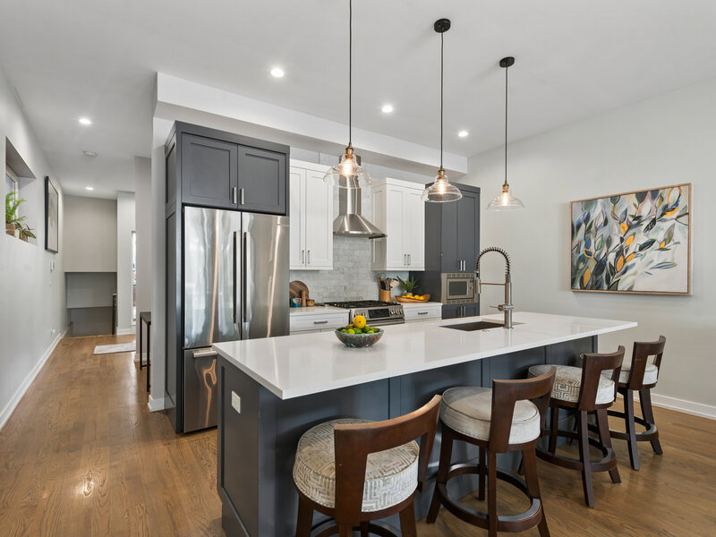 2423 W Rice Street Chicago IL 60622