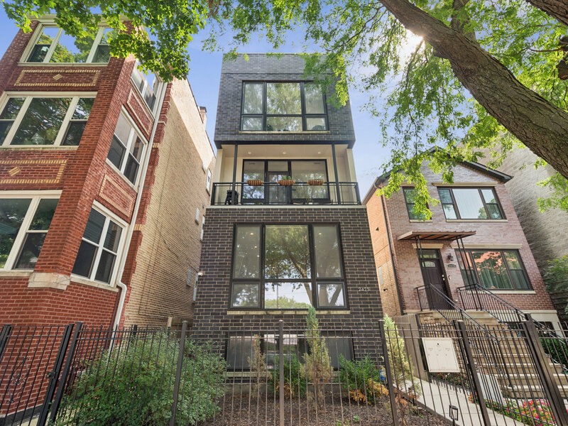 2423 W Rice Street Chicago IL 60622