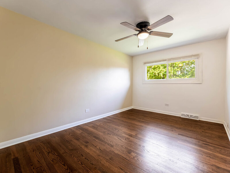 4024 W 106th Street Oak Lawn IL 60453
