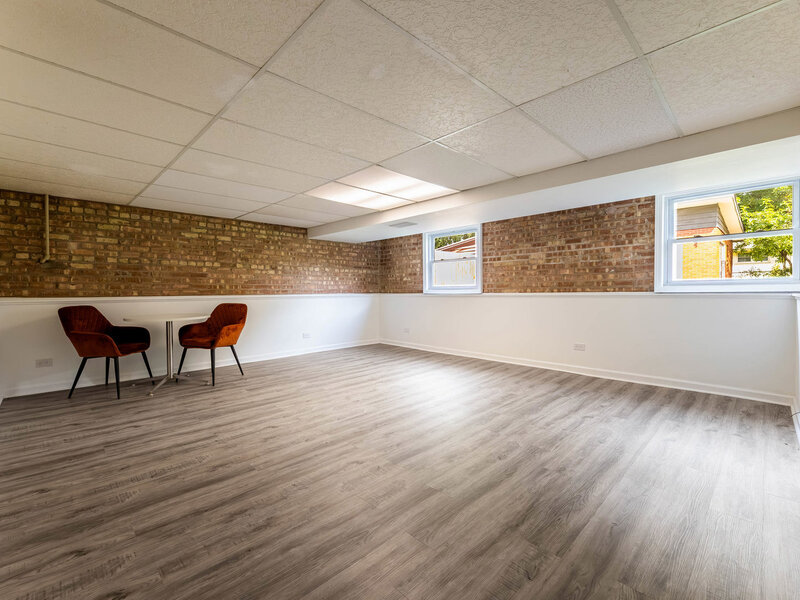 4024 W 106th Street Oak Lawn IL 60453
