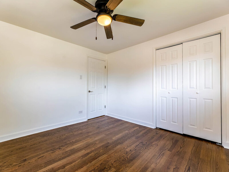 4024 W 106th Street Oak Lawn IL 60453
