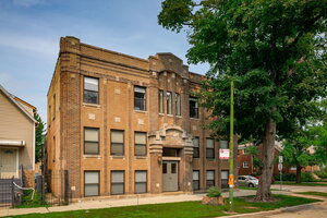 Photo of 1856 N Sawyer Avenue Chicago IL 60647 Unit 303