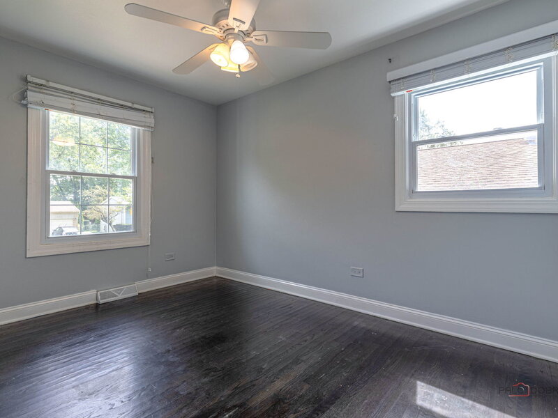 690 Macarthur Drive Buffalo Grove IL 60089