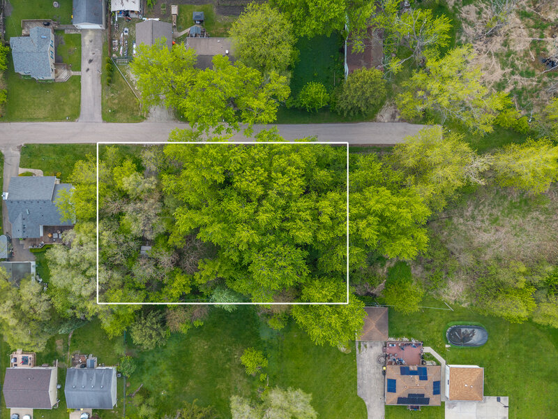 520 Elaine Terrace Lakemoor IL 60051