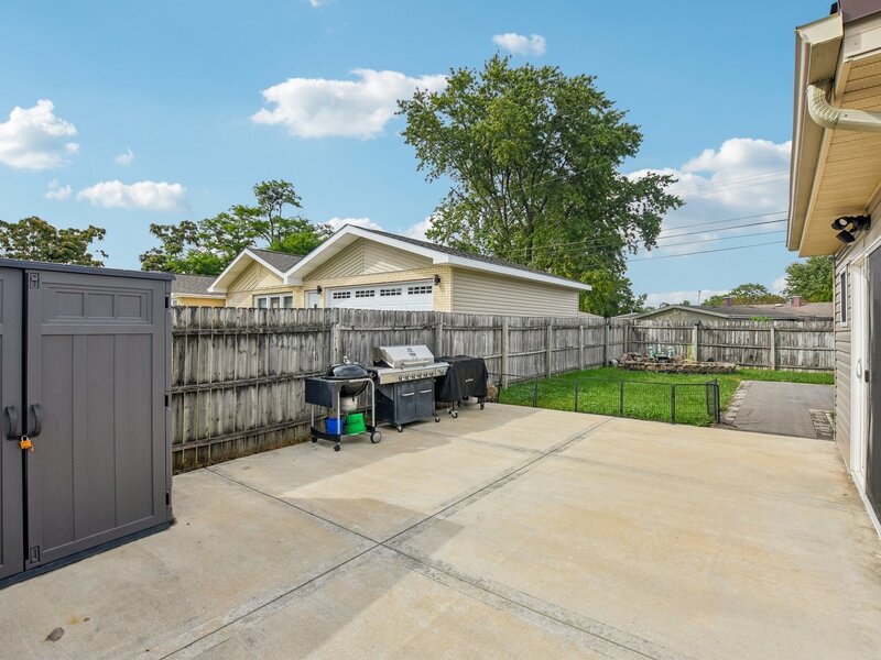 520 N Kinzie Place Thornton IL 60476