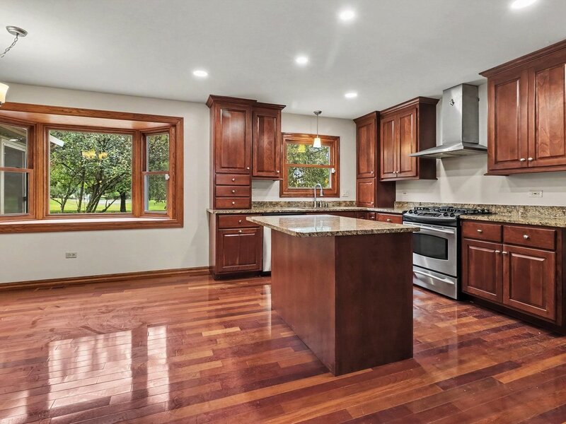 1 Golf View Lane Frankfort IL 60423