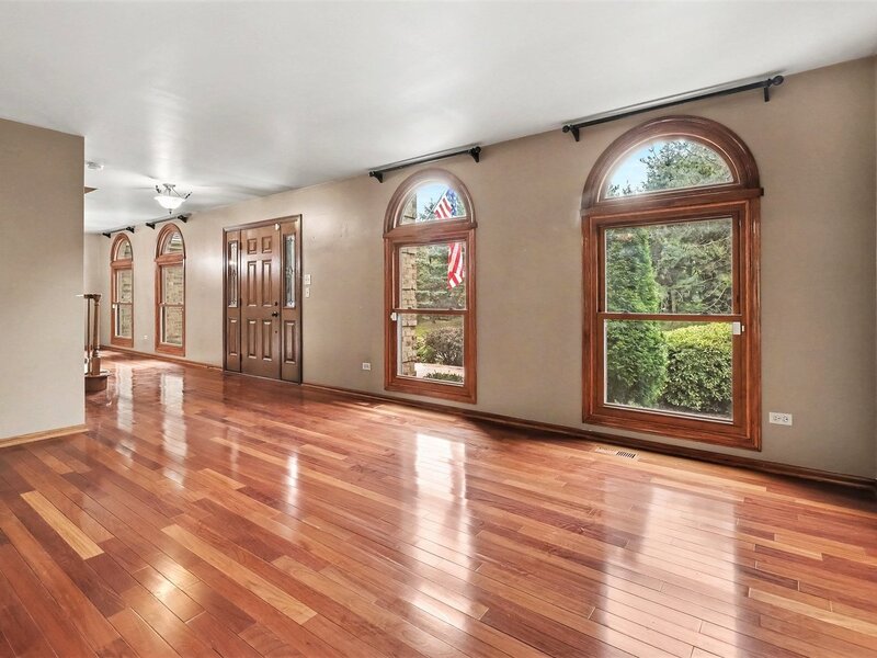 1 Golf View Lane Frankfort IL 60423