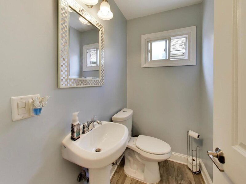 7720 W 65th Place Bedford Park IL 60501