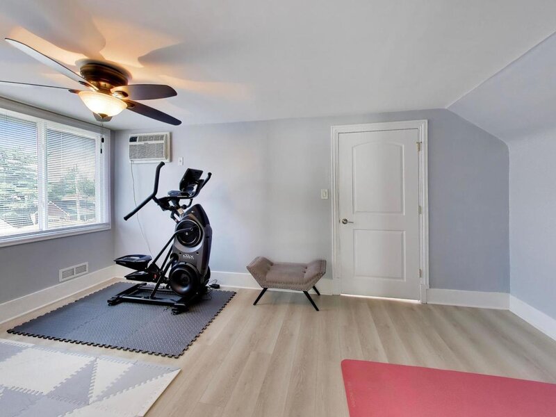 7720 W 65th Place Bedford Park IL 60501