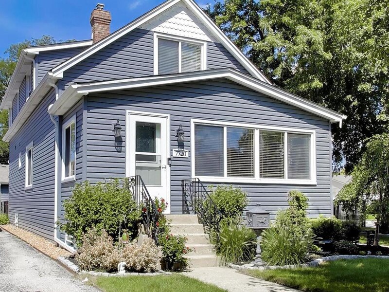 7720 W 65th Place Bedford Park IL 60501