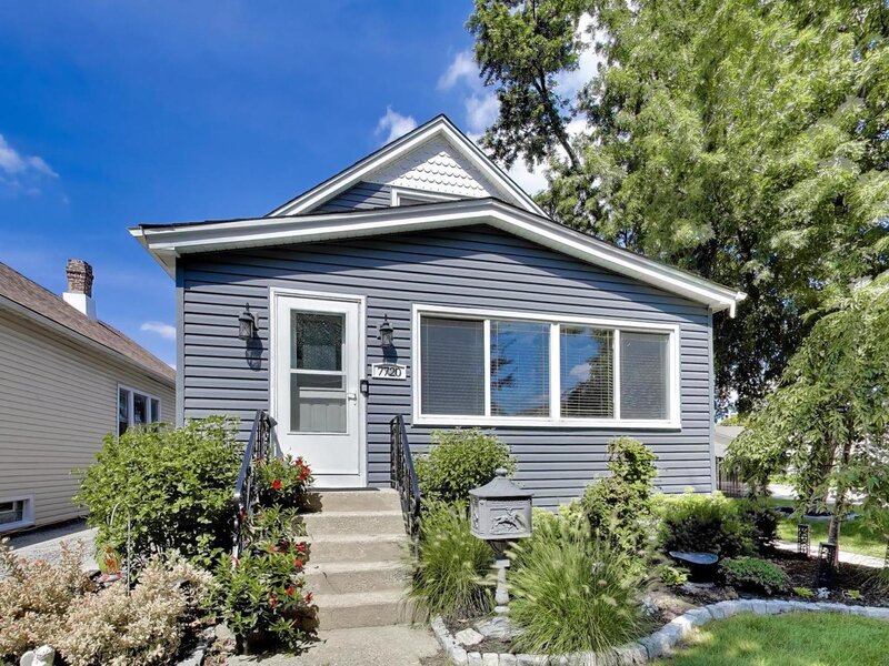 7720 W 65th Place Bedford Park IL 60501