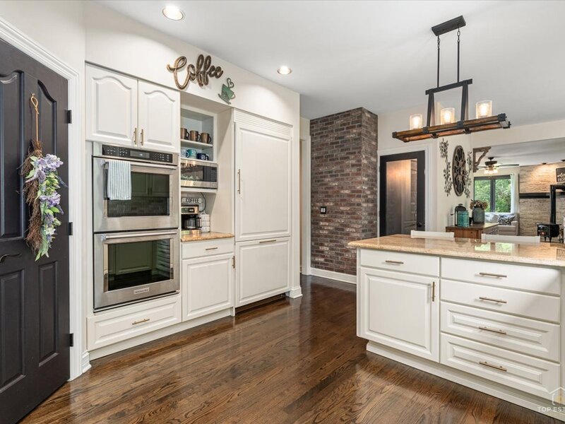 1590 Eagle Ridge Drive Antioch IL 60002