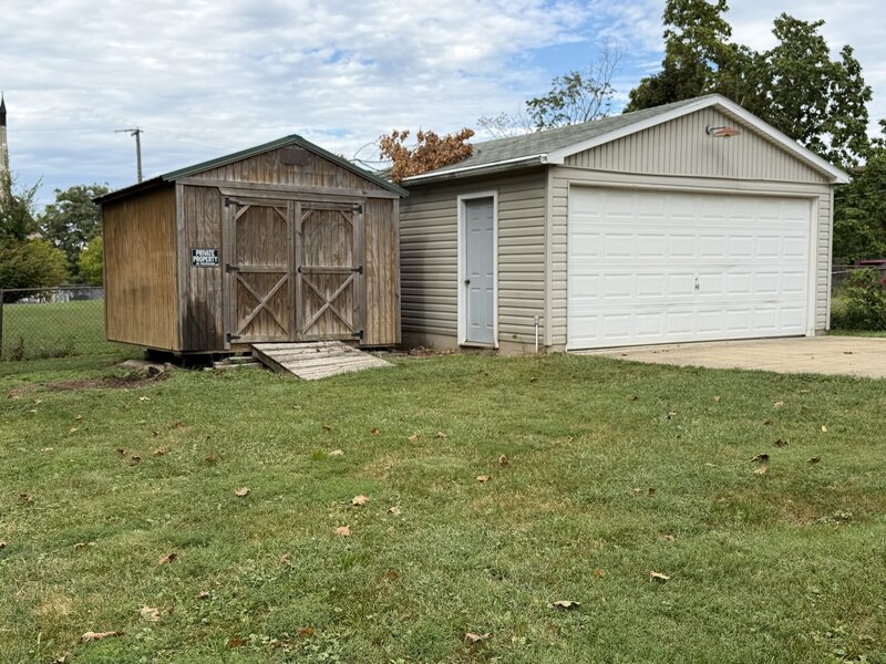 603 W Oakland Avenue Bloomington IL 61701
